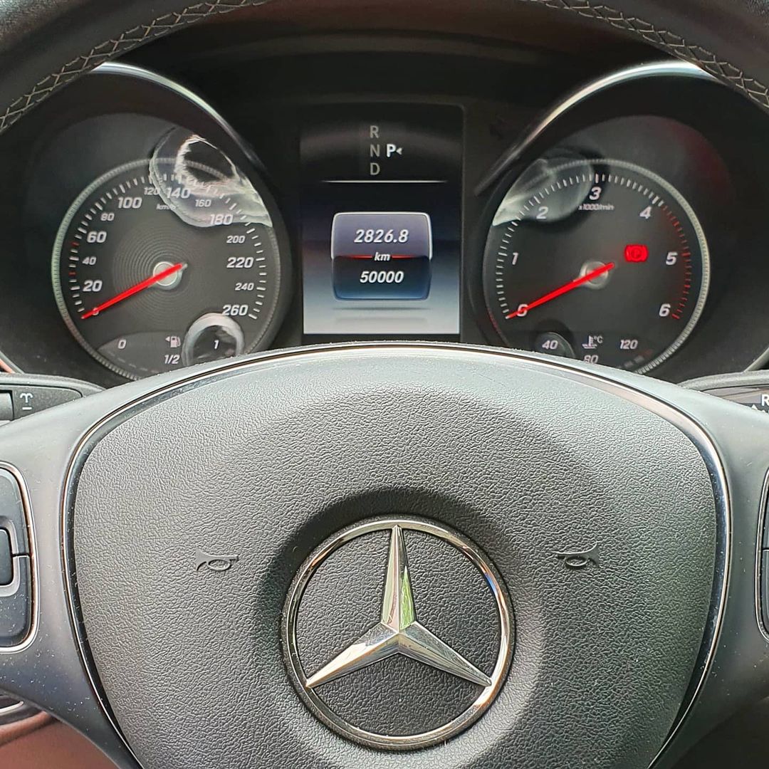 Mercedes Benz V-Class