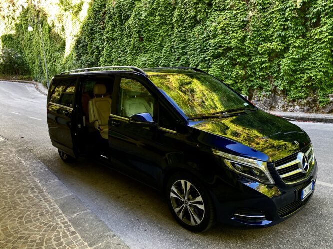 Mercedes Benz V-Class