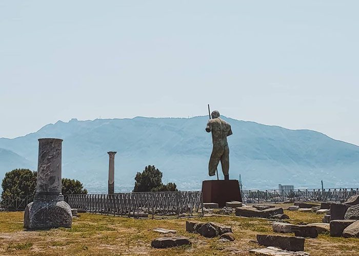 Pompeii and Wine Tasting Tour from Naples – photo 2
